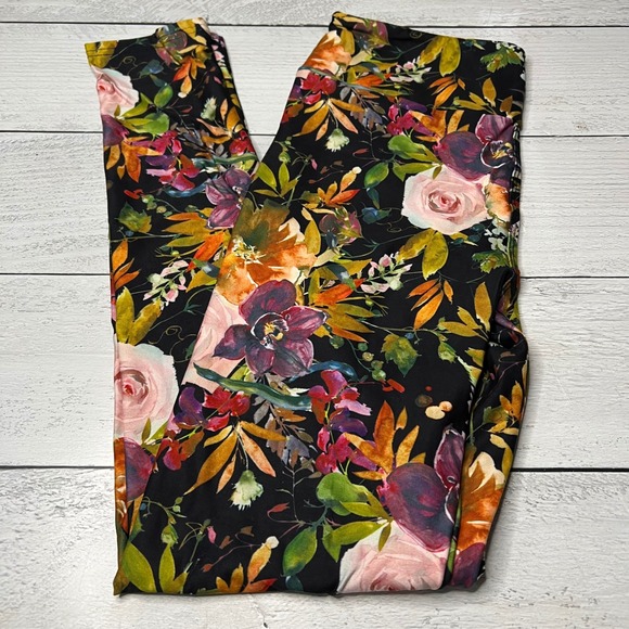 Leggings Bundle Lot 8 Pairs Fun Prints Galaxy Steampunk Holiday Characters - Picture 9 of 12